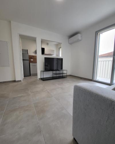 Charmant type 1 neuf en hyper centre avec parking