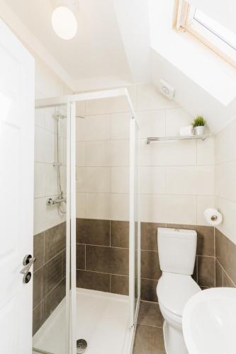 Bilik mandi di Sweet Suites Lytham