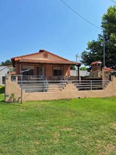 Gallery image of Xristos Villa in Vrasná
