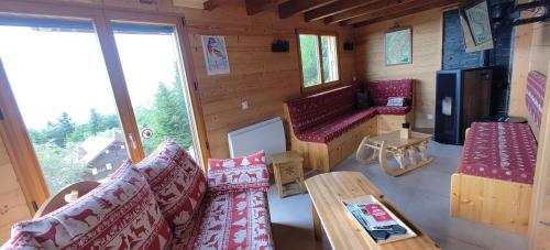 Ruang duduk di Chalet La Trouvaille
