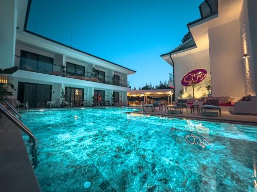Πισίνα στο ή κοντά στο S-Cape Hotel Fethiye