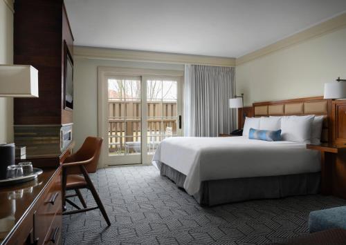 Una cama o camas en una habitación de Hotel Abrego