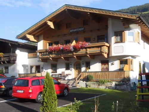 Alluring Apartment in Wald im Pingzau near ski bus