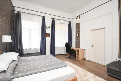Modern & huge apartment 4 bedroom 2 bathroom 1067 Budapest, 29 Teréz körút kép - 3