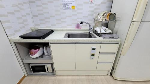 Una cocina o zona de cocina en RG Pension