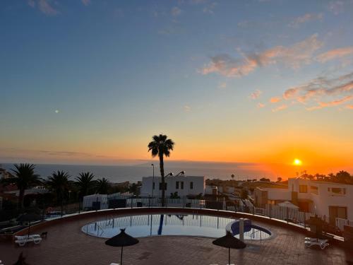 Ocean View Apartment with Sunset Terrace