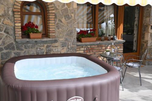 Sea View Apartment Ana with a private jacuzzi Opatija