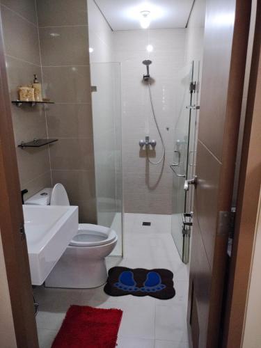 AFFORDABLE CONDOTEL NEAR AIRPORT at 2 PALM TREE VILLAS