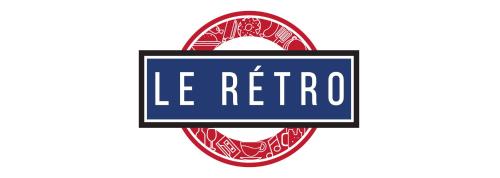 niebiesko-czerwone logo ze słowami le rerio w obiekcie Le Rétro w mieście La Chapelle-dʼAbondance
