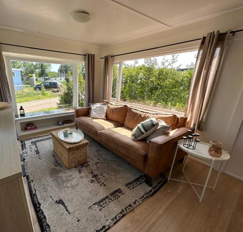 Un lugar para sentarse en Tiny house naast Kniphorstbosch