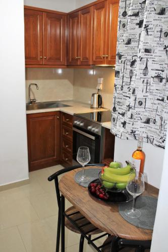 Central Corfu Town Apartment - Free Private Parking