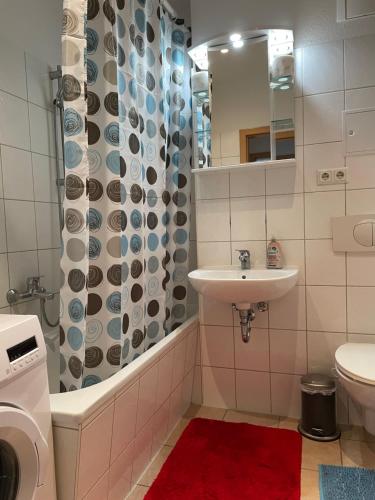 Bilik mandi di Sueños Apartment