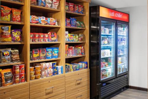 TownePlace Suites by Marriott Orlando Airport photo 25