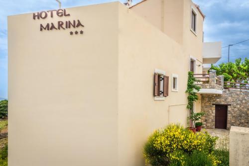 Bangunan di mana terletaknya hotel