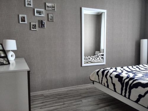 Katil atau katil-katil dalam bilik di Apartments NEW