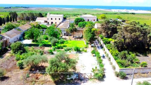 an aerial view of a park with trees and a building at GIARDINO del MARE in Petrosino