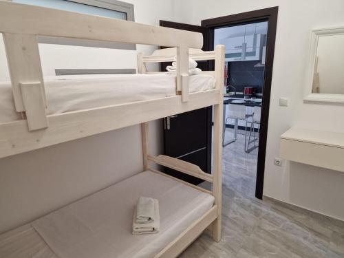 Postel nebo postele na pokoji v ubytování Christakis Luxury Apartment