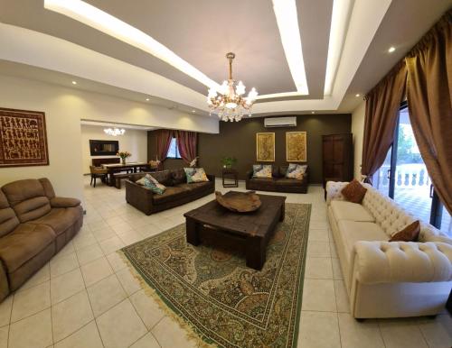 Luxury holiday villas in Bahrain for Families