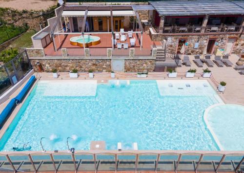 Gallery image of Residence Villa il Casale - appartamenti wellness e piscina riscaldata in Tovo San Giacomo