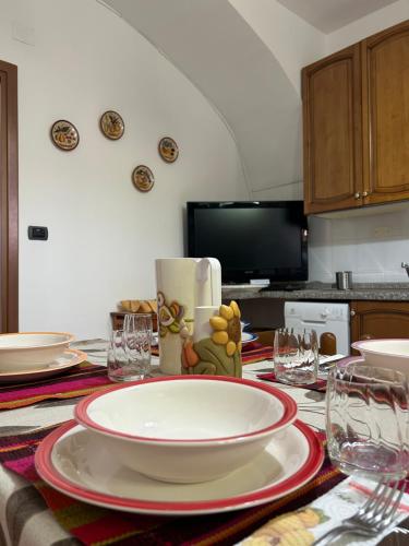 A kitchen or kitchenette at La Minicasa