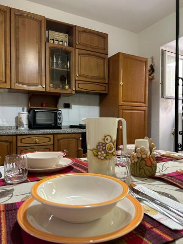 A kitchen or kitchenette at La Minicasa
