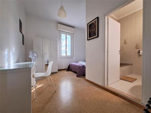 En eller flere senge i et værelse på Pesaro grand appartement de 1 à 6 personnes parking privé, zone mer