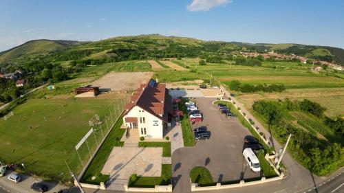Galeriebild der Unterkunft Martini Restaurant & Cazare in Sebeşel