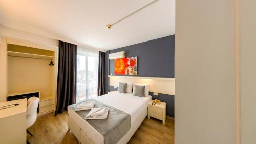 Φωτογραφία από το άλμπουμ του Z OTEL στο Τσεσμέ
