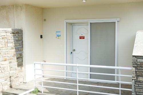 Gallery image of Sunshine House in Skála Foúrkas