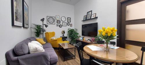 Apartamentos Los Descalzos Free Parking