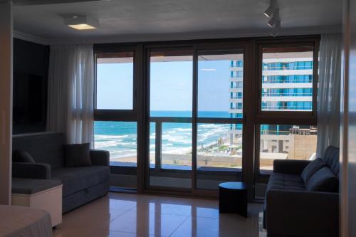 Gallery image of Beachfront Boutique Apartment in Herzliya