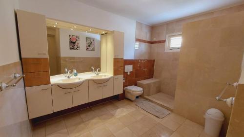 Gallery image of Landhuis Bona Vista in Willemstad