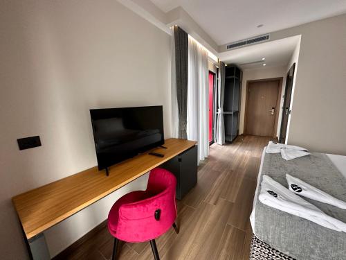Gallery image of Frojd Kune Resort & Beach Hotel in Shëngjin
