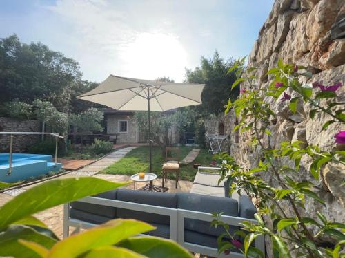 Πισίνα στο ή κοντά στο house studenčić