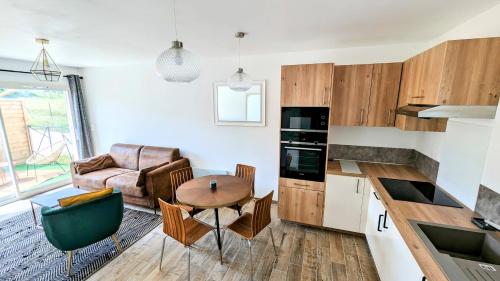 Photo de la galerie de l'établissement Charmant logement récent 42 m2, aux Pennes-Mirabeau