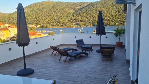 Apartmani Mlinar-Two Bedroom Seaview