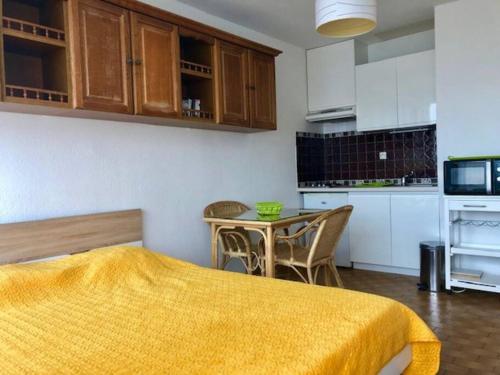 Studio Héliopolis L55 au village naturiste
