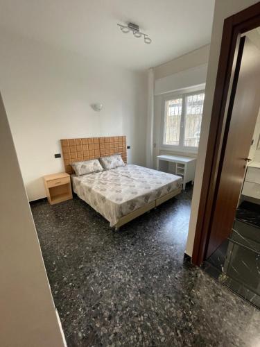 Una cama o camas en una habitación de Due passi dal mare