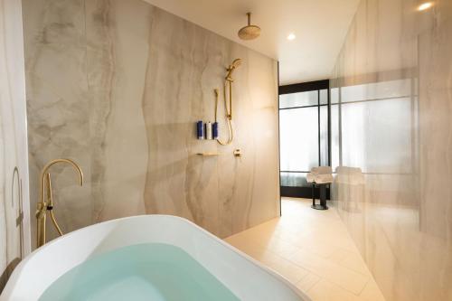 Dorsett Melbourne Image