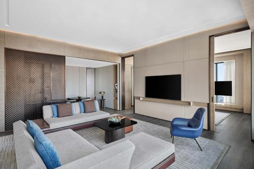 TV a/nebo společenská místnost v ubytování JW Marriott Hotel Changsha