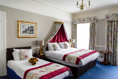 Old Hall Hotelにあるベッド