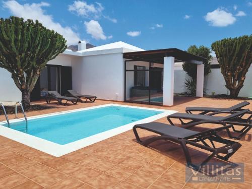 VILLA BERMEJA 25 by Villitas