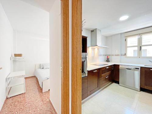 Ett kök eller pentry på Global Properties, Apartamento de 3 dormitorios en Sagunto