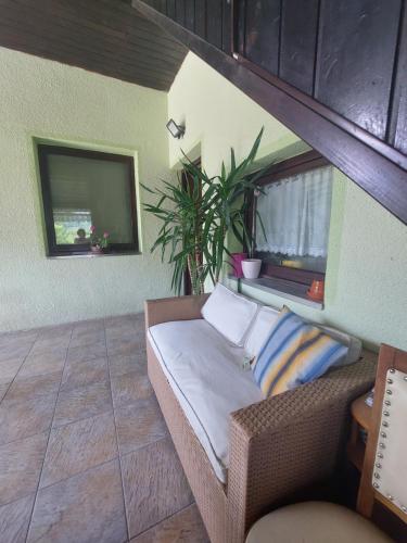 Postel nebo postele na pokoji v ubytování Apartments Zorč