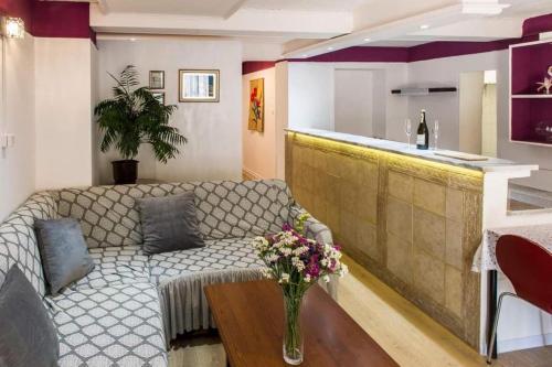 Kuchyň nebo kuchyňský kout v ubytování Apartment Ami
