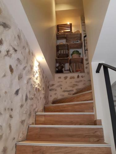 Maison Atypique restaurée à NEUF Calme Tout à Pied