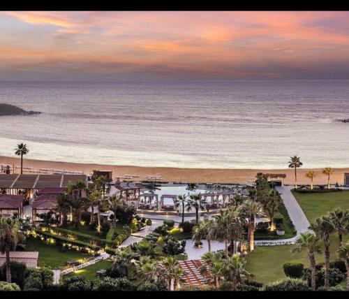 vista aerea su un resort e sulla spiaggia di شقه فاخره - ابراج سان ستيفانو- جراند بلاز ad Alessandria d'Egitto