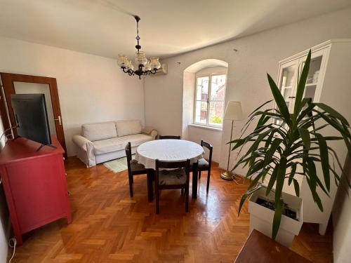 UNA apartment in center of Mali Lošinj