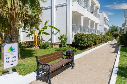 Κήπος έξω από το Labranda Lebedos Princess - All Inclusive
