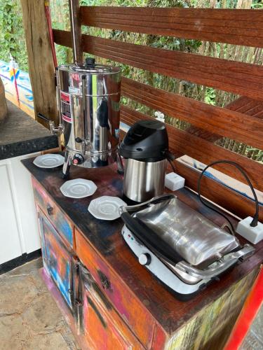Kemudahan buat kopi dan teh di Glamping Pousada Lagoa Seca